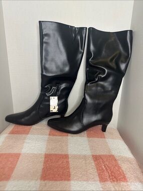 Mysoft kitty heel knee high boots size 7.5.